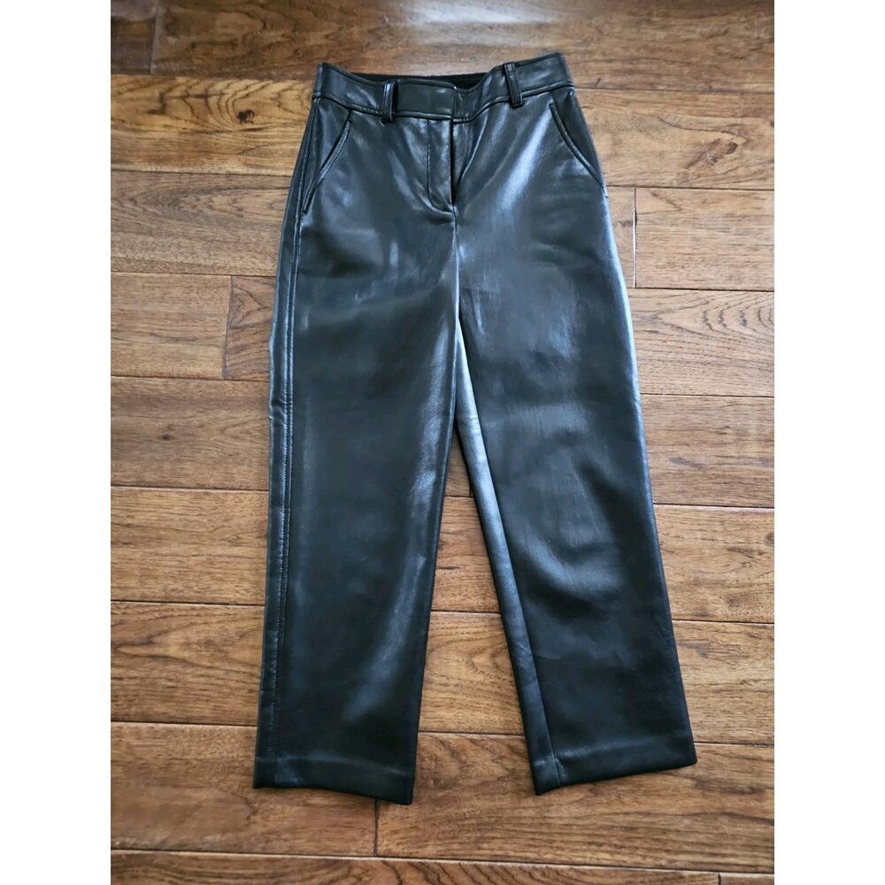 Aritzia Black Cropped Pants